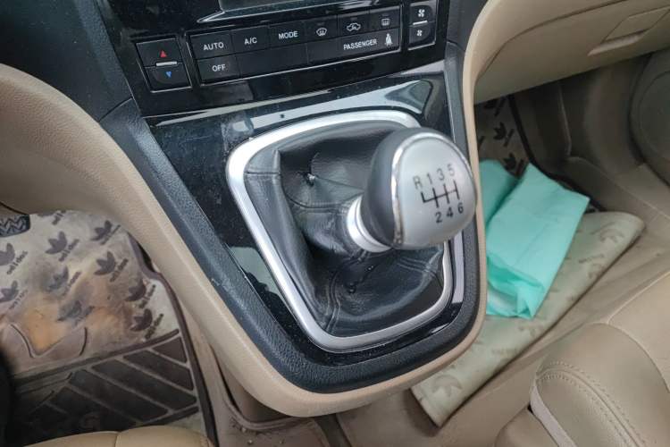 Used Haval H6 2012 1.5T Manual Two-Wheel Drive Prestige Version