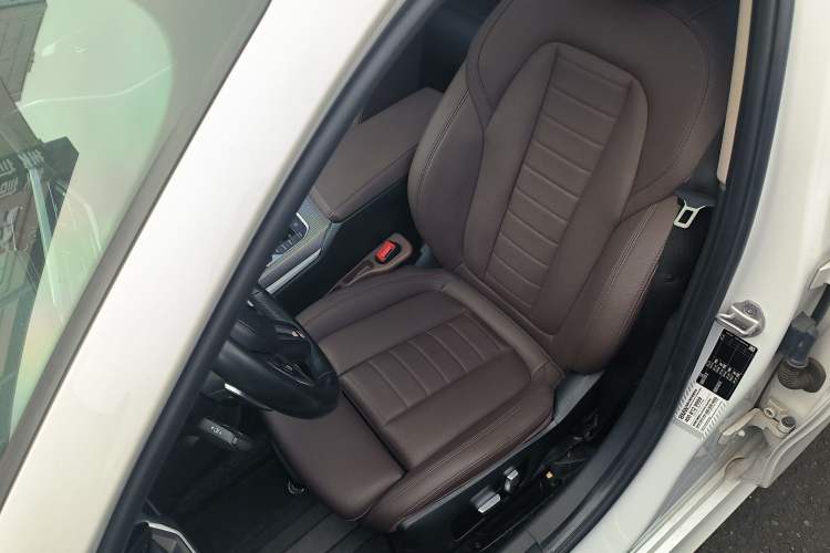 Used BMW 3 Series 2020 Facelifted 325Li M Sport Night Edition Package Left Front Seat