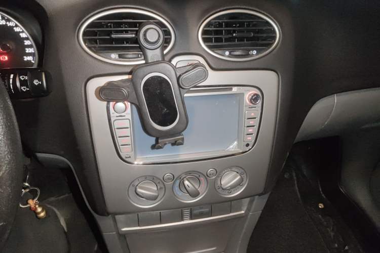 Used Ford Focus 2013 Hatchback Classic 1.8L Manual Base Model
