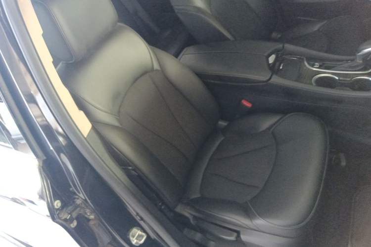 Used Buick Envision 2020 20T Two-Wheel Drive Leading Version
