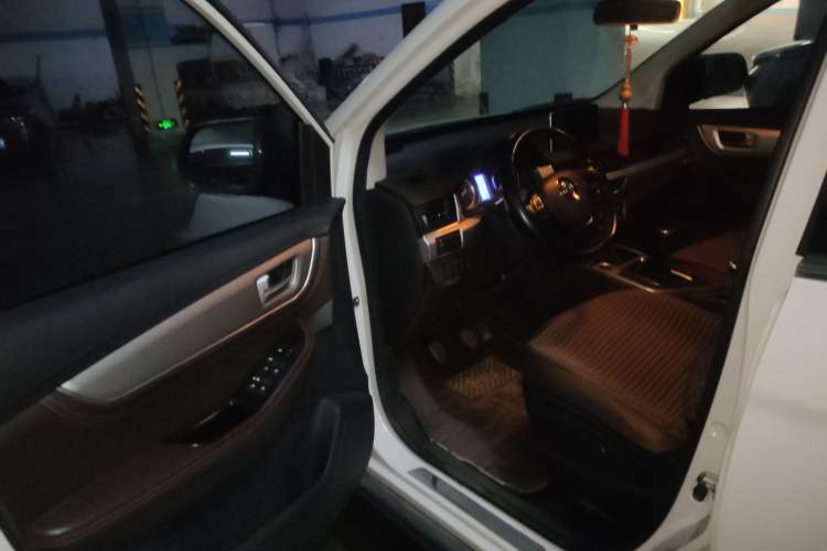 Used FORTHING Joyear X6 2017 Enjoy Series 1.5T Manual Luxury Model