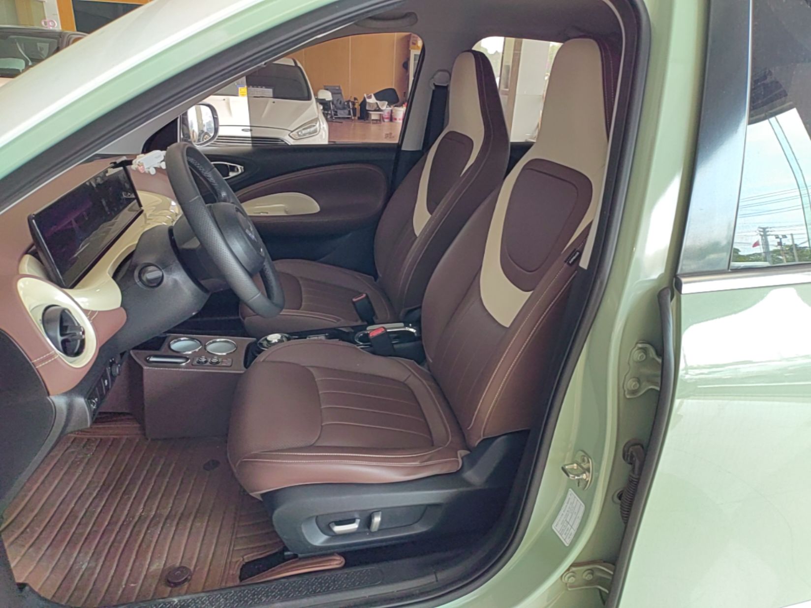 Avant de la voiture