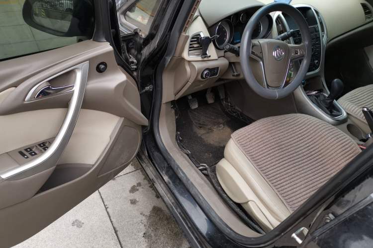 Used Buick GT 2012 GT 1.6L Manual Entry-Level Model
