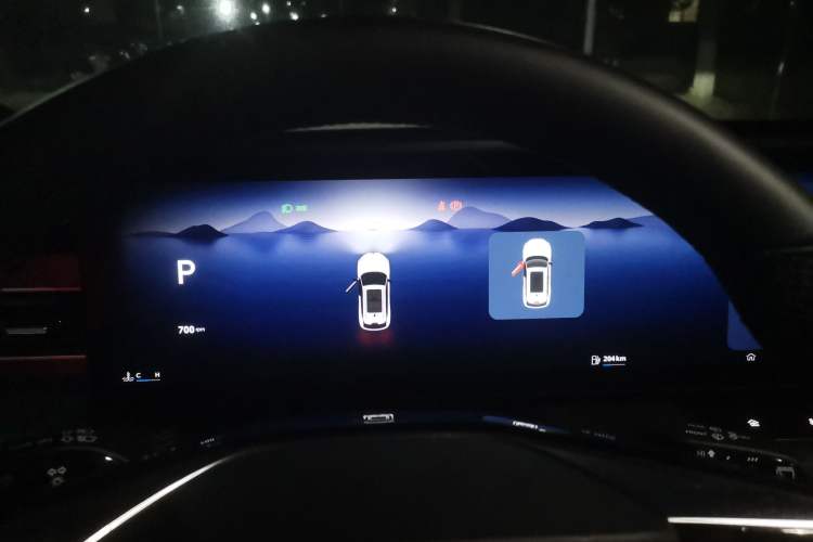 Used Roewe RX5 2023 1.5T Luxury Sliding-Screen Version