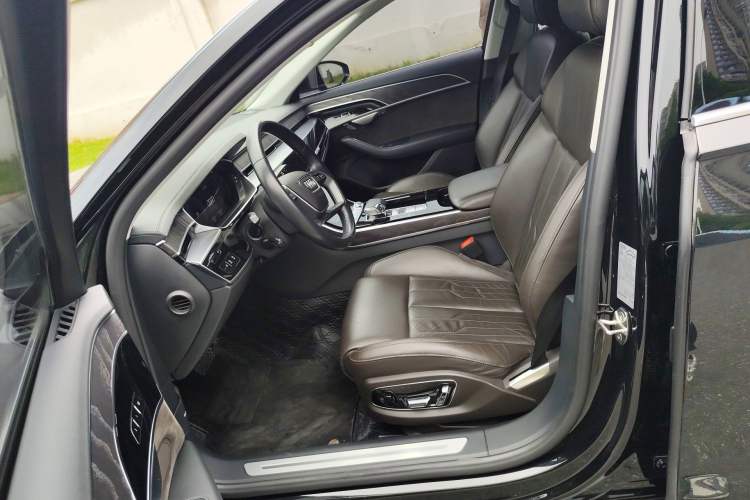 Used Audi A8 2019 Facelifted Plus A8L 50 TFSI quattro Comfort Version