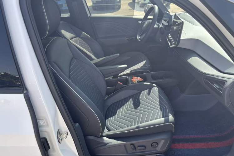 Used Volkswagen ID.3 2025 Smart Edition Outstanding Model Right Front Seat