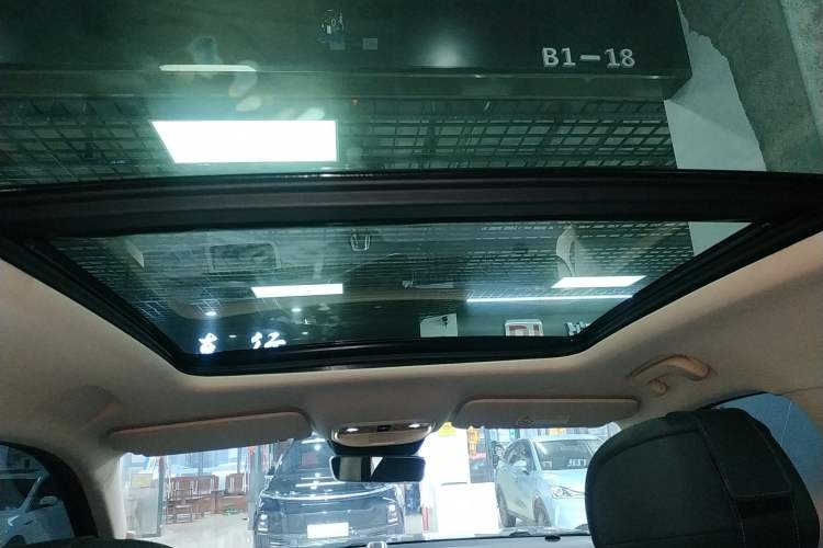 Used Hima AITO M7 2022 1.5T Four-Wheel Drive Luxury Edition Headliner