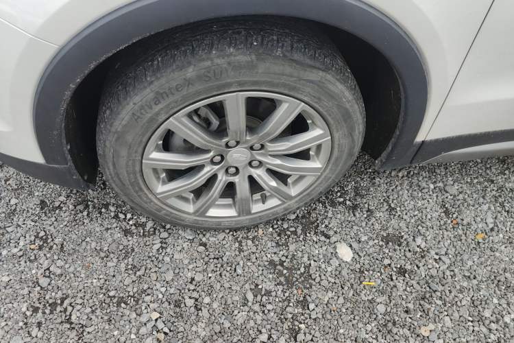 Used Cadillac XT4 2020 28T Two-Wheel-Drive Leading Version
