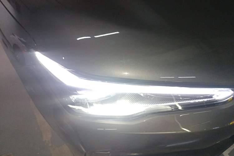 Used Geely Galaxy E5 2024 440km Launch Edition Exterior 6