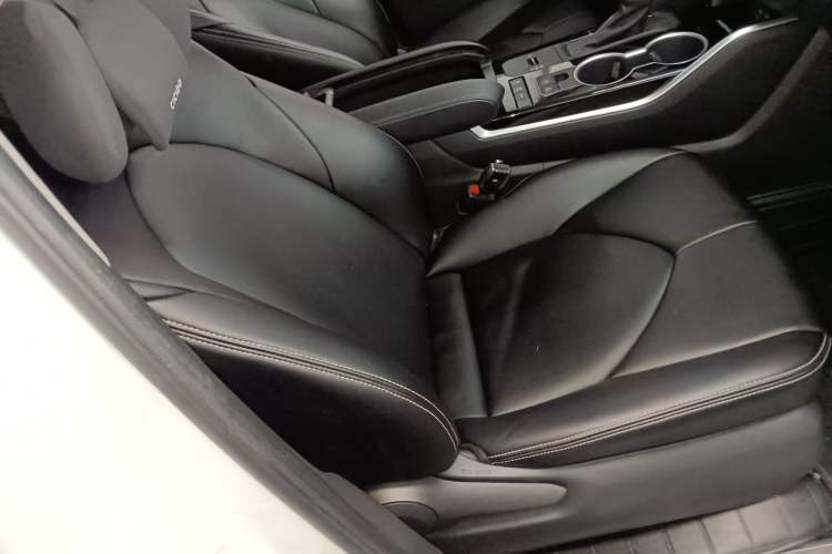 Used Toyota Highlander 2022 Dual-Engine 2.5L 4x4 Elite Edition 7-Seater