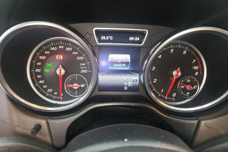 Used Mercedes-Benz GLE 2016 GLE 400 4MATIC Instrument Cluster