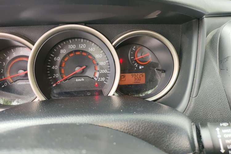 Used Nissan Sylphy 2019 Classic 1.6XE+ CVT Smart Connect Luxury Edition Odometer Close Up