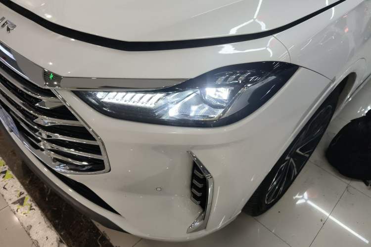 Used JETOUR X70 2023 Zhuge 2.0T DCT Kongming 5-Seater