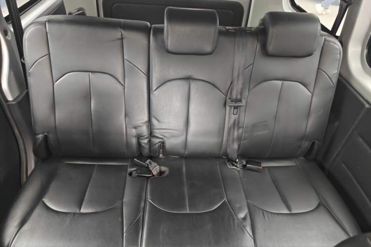 Used JAC Refine M3 2023 1.8L 5-Seater Classic Edition Left Rear Seat