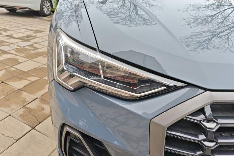 Used Audi Q3 2022 40 TFSI RS Package Performance Model Right Front Headlight