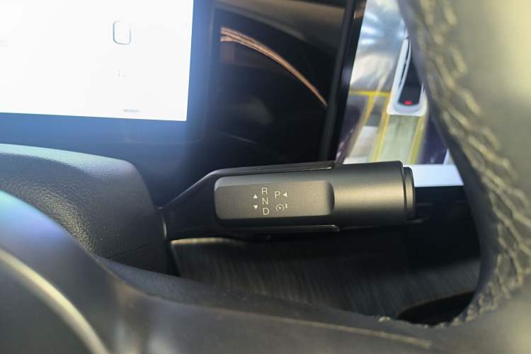 Used AION S MAX 2024 80 Star Edition Ternary Lithium Gear Lever