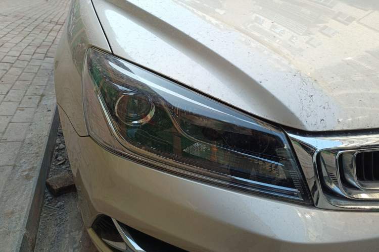 Used Geely Auto Emgrand 2019 Leading Edition 1.5L Manual Luxury Model China VI Standard
