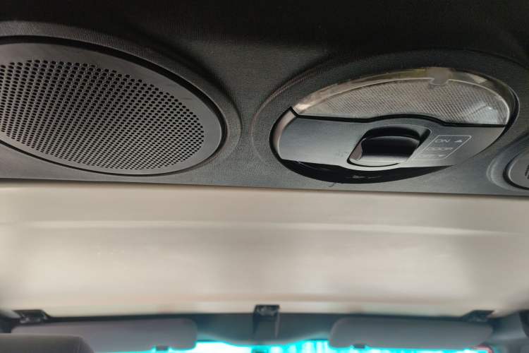 Used BAIC Off-Road BJ40 2014 2.4L Manual Exploration Edition Headliner