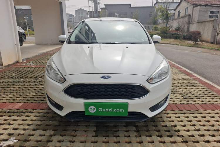 Used Ford Focus 2017 Hatchback 1.6L Automatic Comfort Plus SmartDrive Edition
