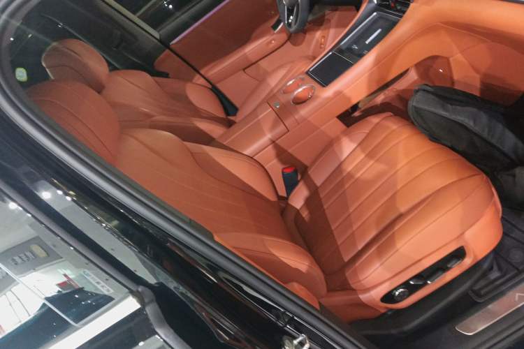 Used Hima AITO M7 2026 Model Range-Extending Max All-Wheel Drive 5-Seater Version