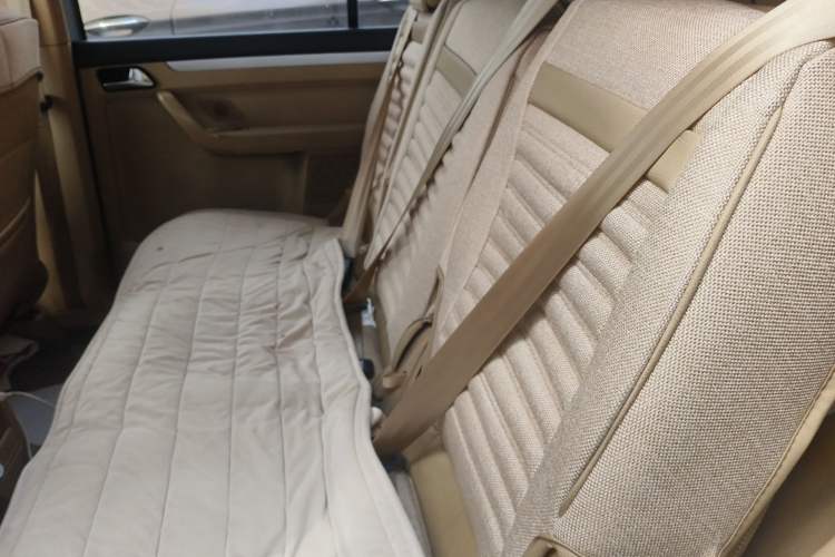 Used Volkswagen Touran 2011 1.4T DSG Zhiya Edition 5 Seats
