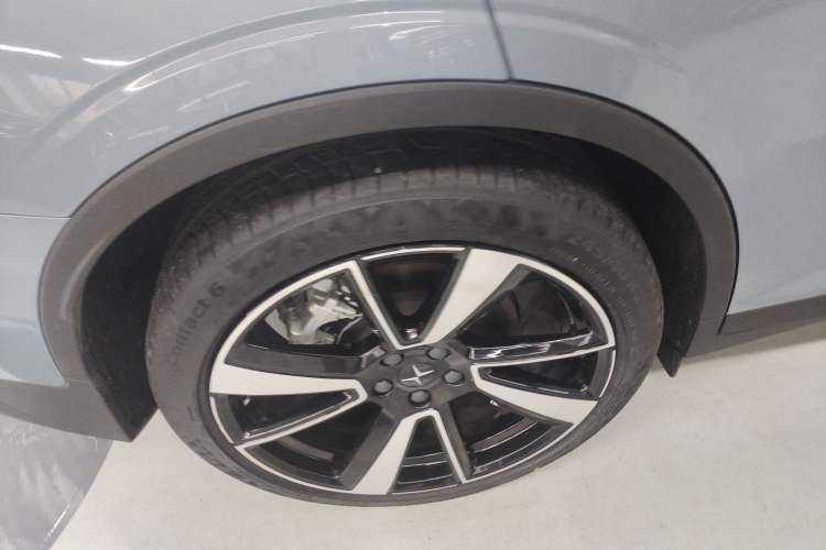 Used Polestar 2 2021 Single Motor Standard Range Right Rear Wheel Hub