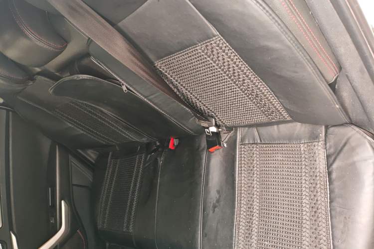 Used JAC Group Refine S3 2014 1.5L CVT Luxury Smart Model Left Rear Seat