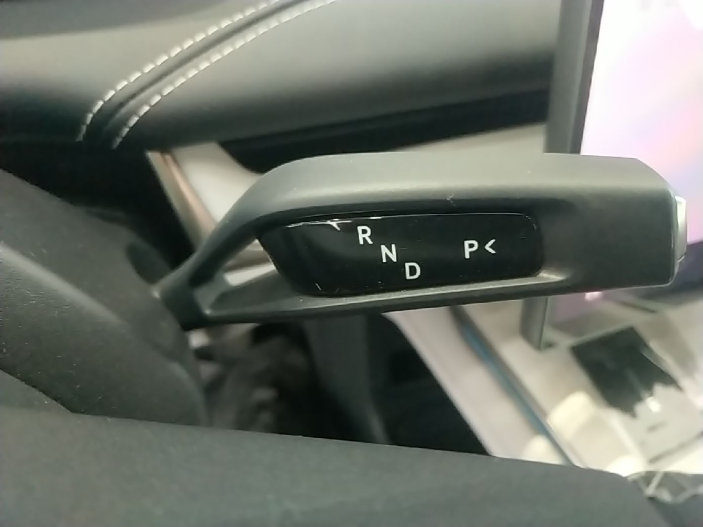 Xiaomi Auto SU7 2024 Rear-Drive Ultra-Long Range Advanced Pro-Level Intelligent Driving Version — снимка 16