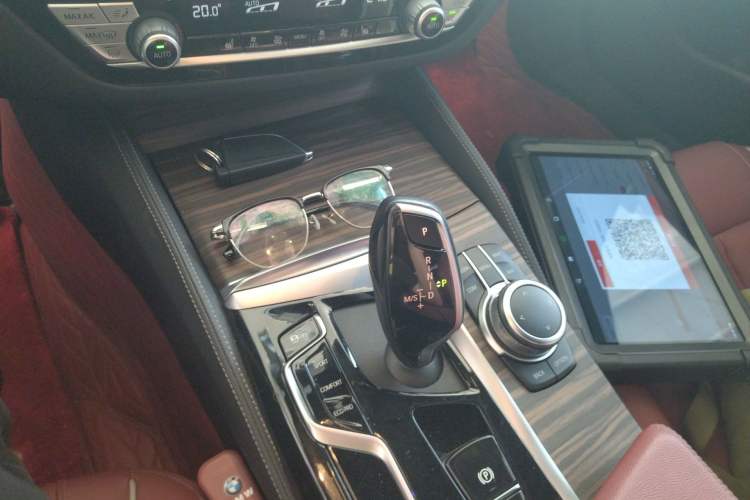 Used BMW 5 Series 2022 Restyled 530Li Leading Edition M Sport Package
