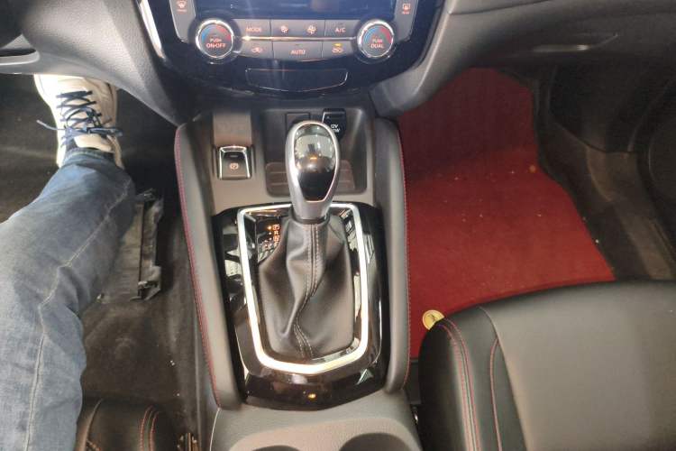 Used Nissan Qashqai 2023 Classic 2.0L CVT XV Comfort Edition
