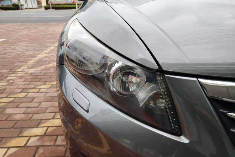 Used Honda Accord 2012 2.0L SE
