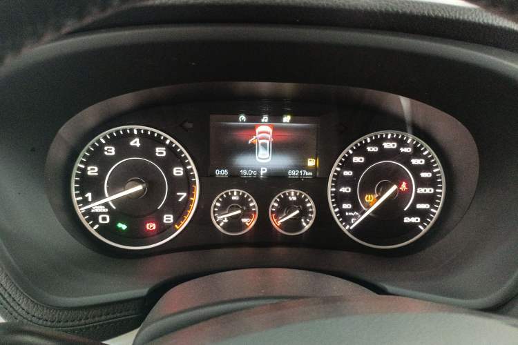 Used BORGWARD BX7 2018 28T Front-Wheel Drive Quality Enjoyment Version 5 Seats China VI Emission Standard