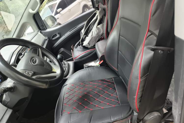 Used JAC Refine M4 2018 2.0L Manual Express Version