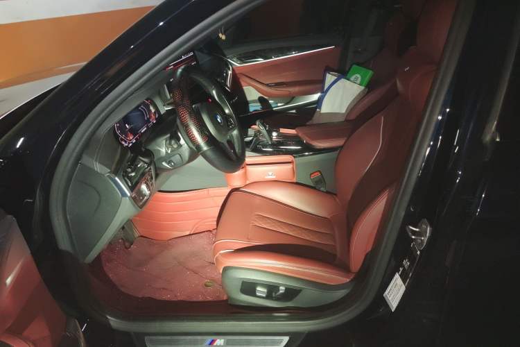 Used BMW 5 Series 2022 Restyled 525Li M Sport Package