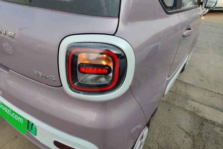 Used Bestune Pony 2026 Model 222km Cute Horse Plus Right Rear Taillight