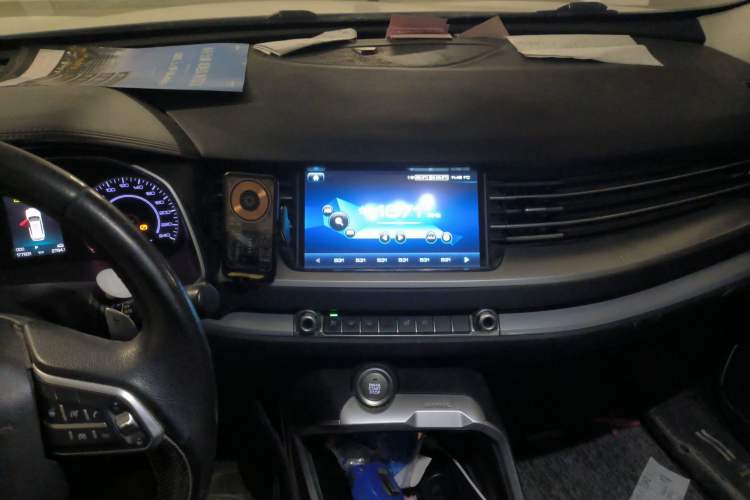 Used Haval H6 2017 Red Label 2.0T Automatic Two-Wheel Drive ZhiShang Model