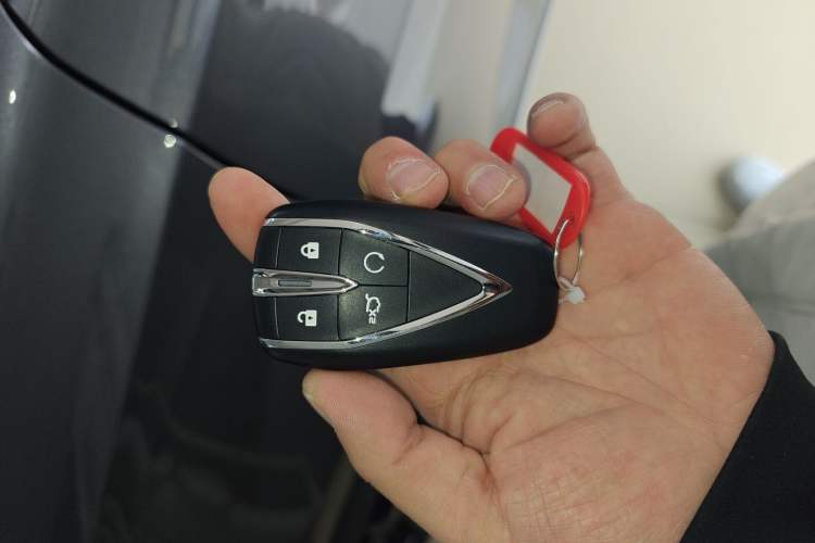 Used Changan CS75 2026 Model PRO 1.5T DCT Prestige 7-Seater
