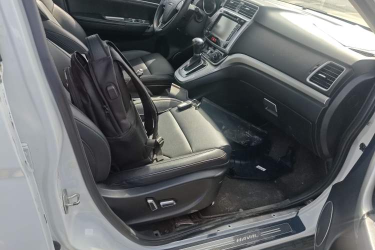 Used Haval H6 2015 Sport Edition 1.5T Automatic Two-Wheel Drive Luxury Model
