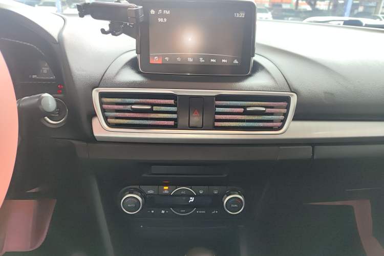 Used Mazda 3 Axela 2016 Sedan 1.5L Automatic Luxury Model Audio And AC Panel