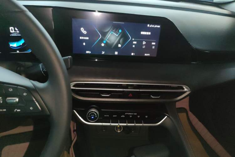 Used CHANGAN Eado 2021 PLUS Blue Whale NE 1.4T GDI DCT Prestige Model