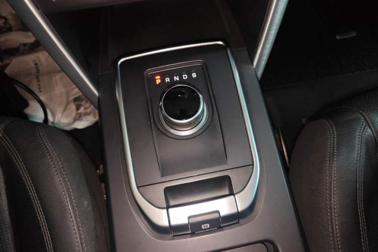 Used Land Rover Discovery Sport 2017 2.0T SE