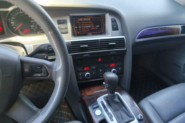 Used Audi A6L 2008 2.4L Prestige Edition Audio And AC Panel