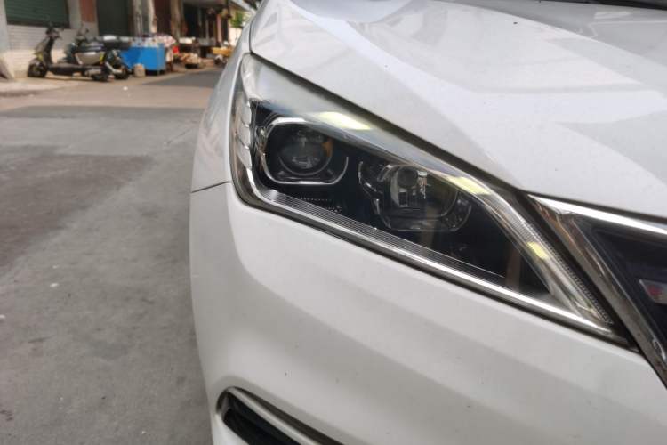 Used CHANGAN Eado DT 2018 1.6L Manual Smart Enjoyment Model