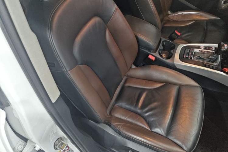 Used Audi Q5 2017 Plus 40 TFSI Technology Model