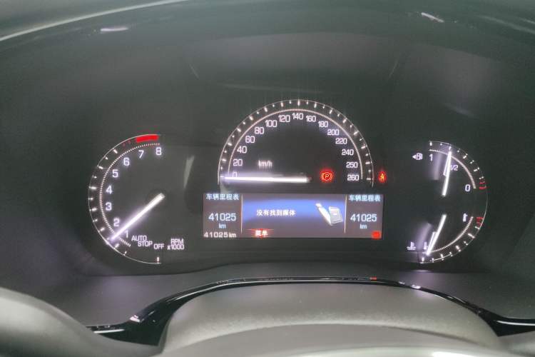 Used Cadillac XT5 2016 25T Luxury Model
