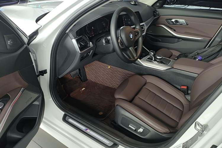 Used BMW 3 Series 2020 Facelifted 325Li M Sport Night Edition Package
