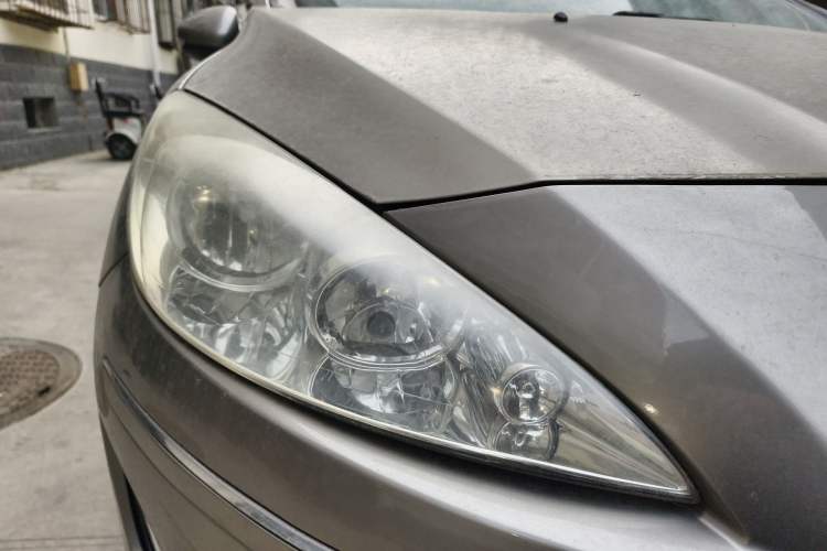 Used Peugeot 408 2013 2.0L Manual Comfort Edition Right Front Headlight