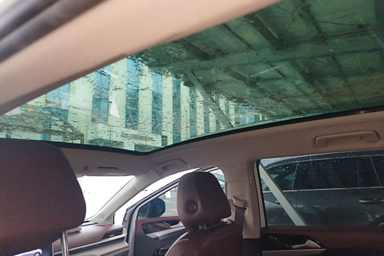 Used Volkswagen ID.6 X 2021 Revised Version Pure+ Long-Range Edition Headliner