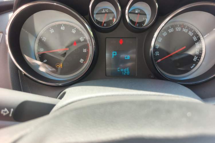 Used Buick GT 2013 GT 1.8L Automatic Fashion Edition