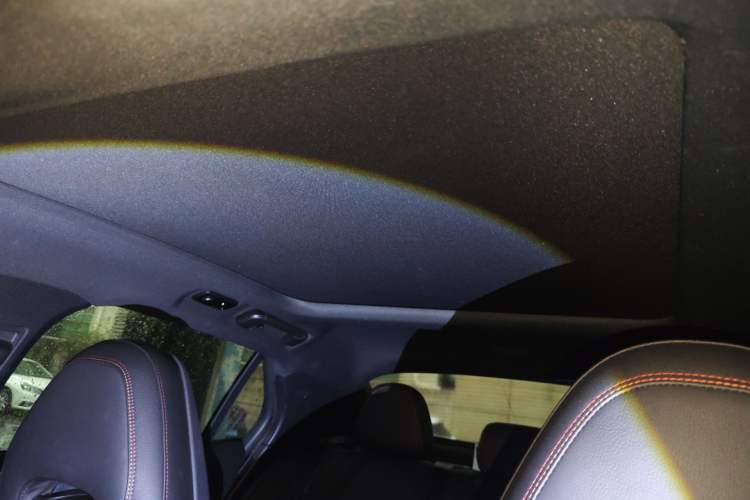 Used Lynk & Co 03 2019 1.5TD DCT JingPro Edition China VI Standard Headliner